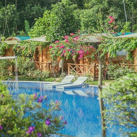 Phu Quoc Valley Sen Bungalow Room photo