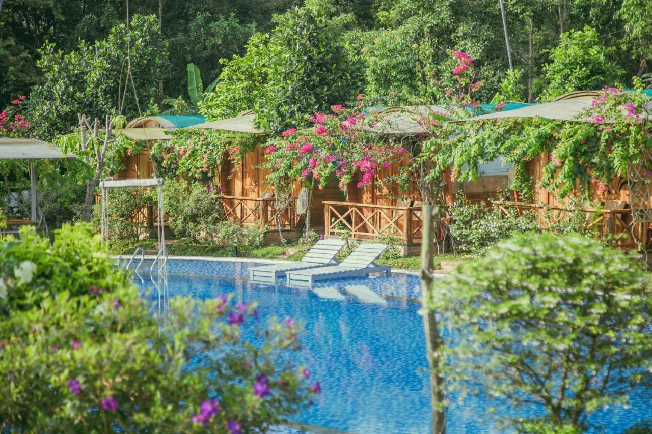 Phu Quoc Valley Sen Bungalow Room photo