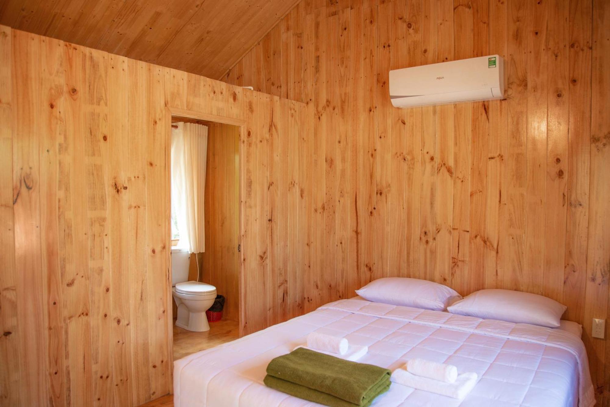 Phu Quoc Valley Sen Bungalow Room photo