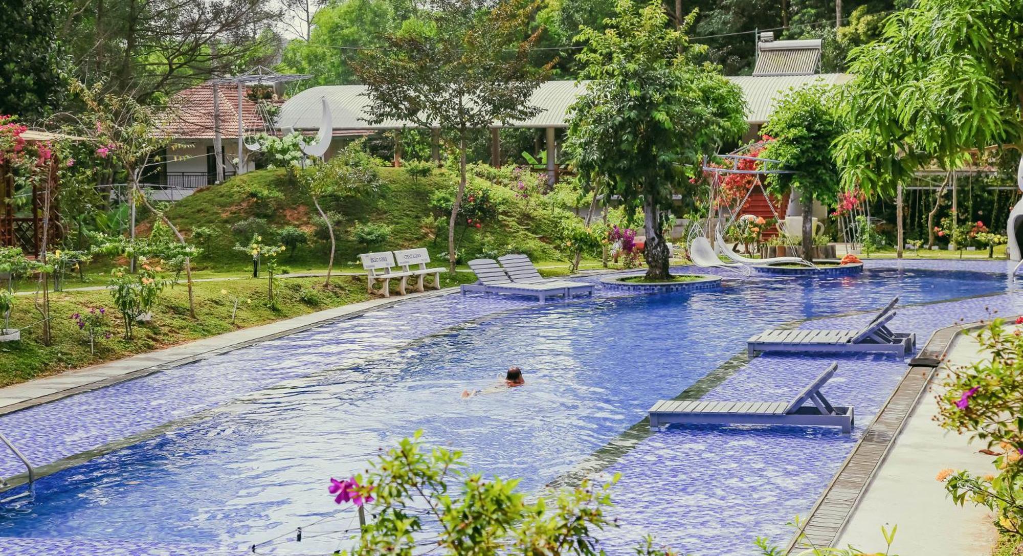 Phu Quoc Valley Sen Bungalow Exterior photo